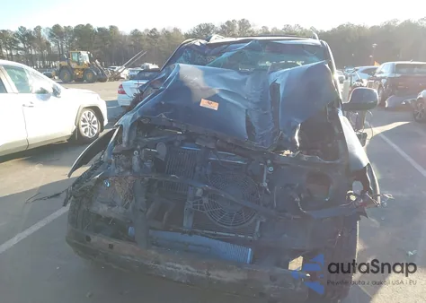 2003 Toyota Sequoia Limited V8 из США, поврежденный, VIN 5TDBT48A53S157674